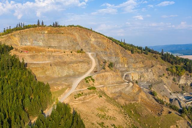 Poprad Tatry: Úvod do bezpečné úschovny zavazadel na nádraží