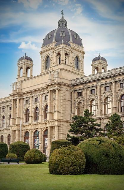 Zajímavosti a historické odkazy v oblastech s různými PSČ